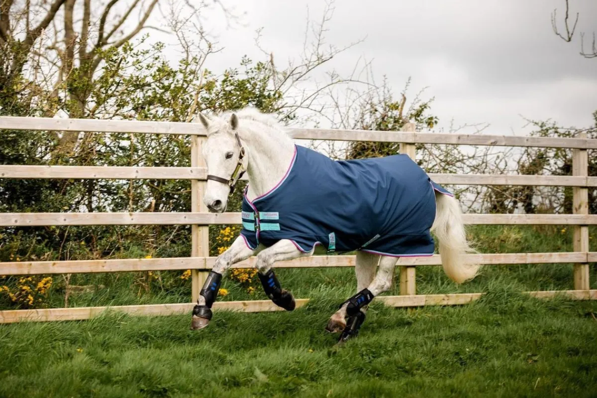 Horseware Ireland Amigo Hero Ponni 900- 0gram< Regndekken