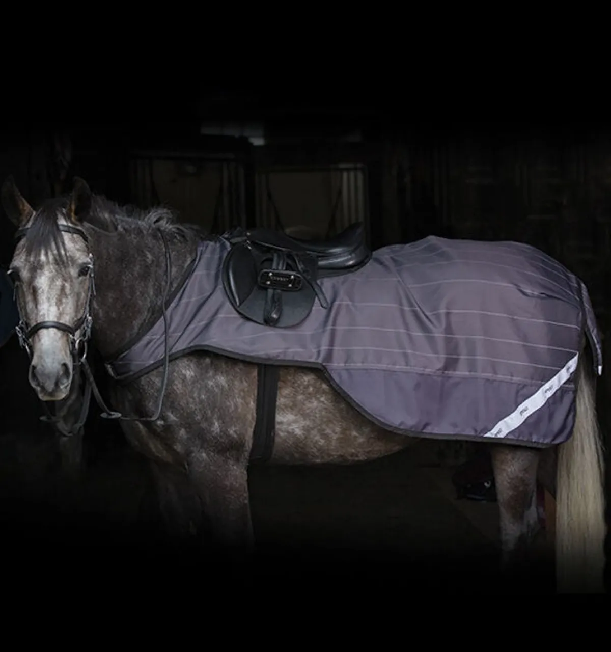 Horseware Ireland Amigo Reflectech ridedekken< Ridedekken